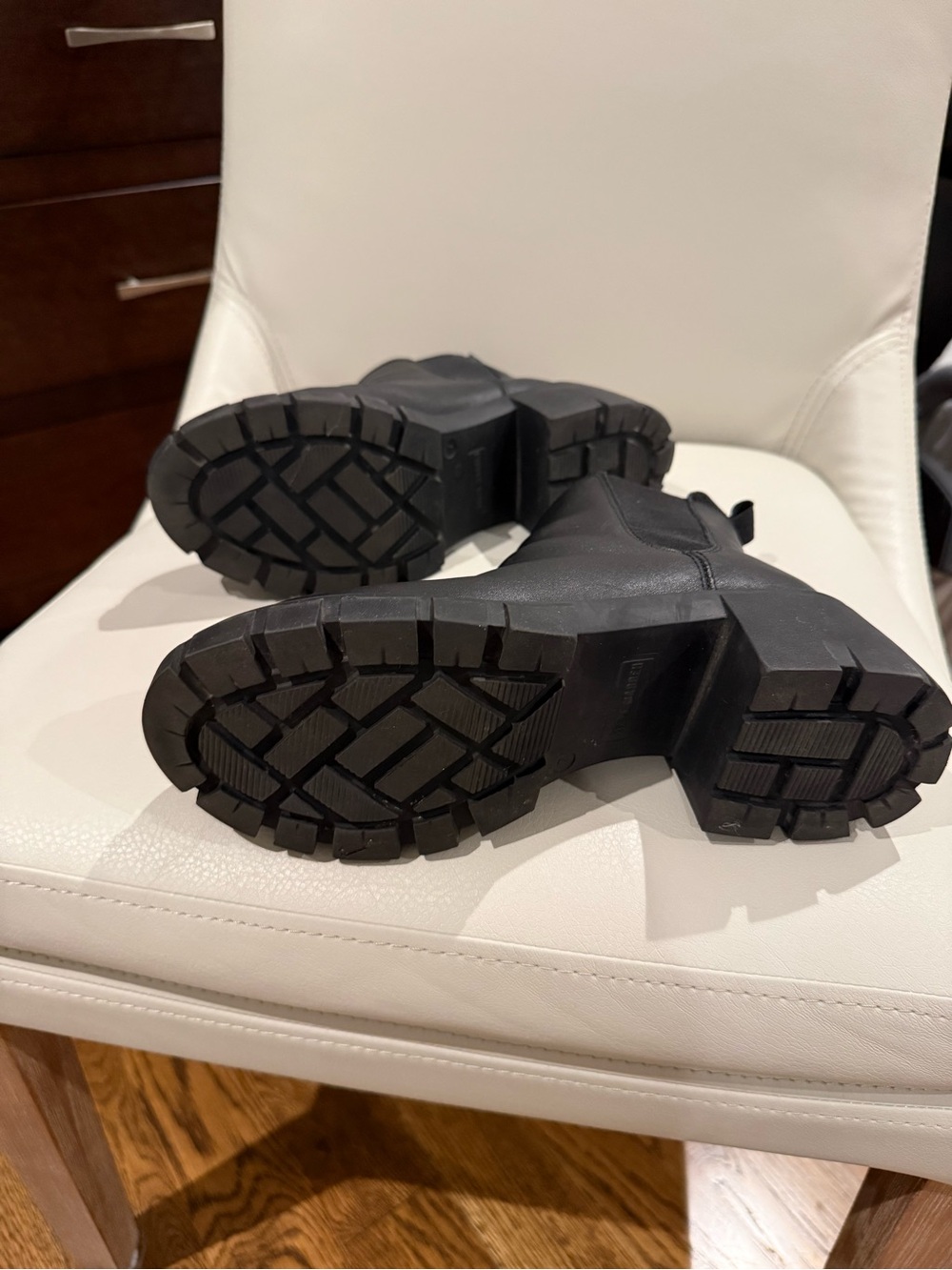 Steve Madden Howler Boots - Picture 2 of 6